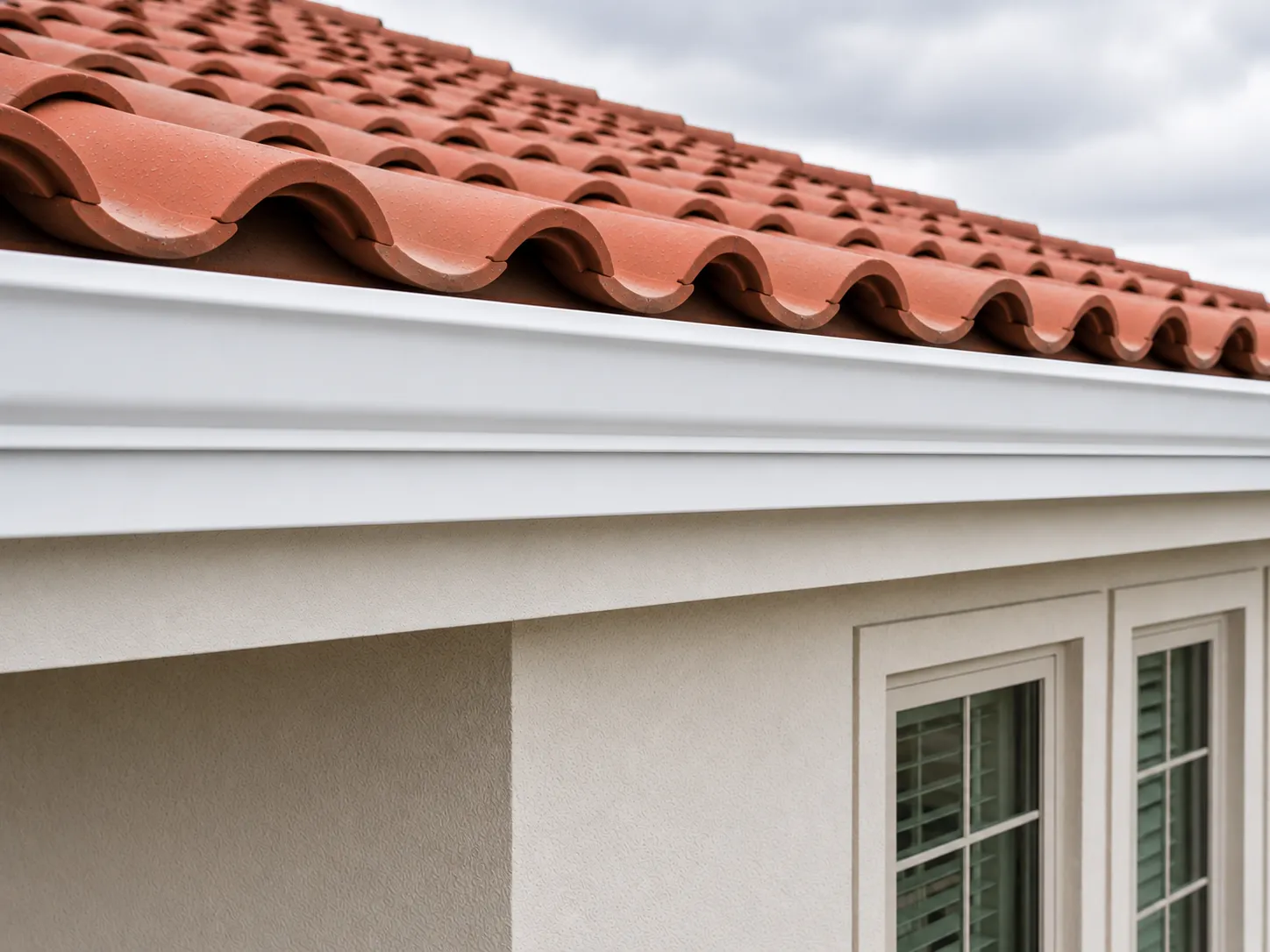 Gutter Cleaning before and after in Hidden Hills
