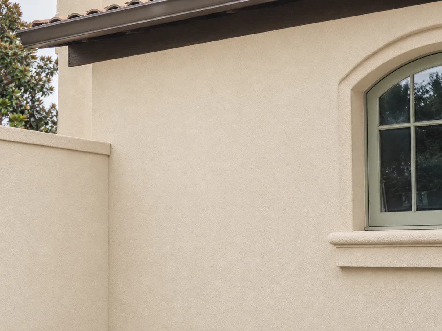 Pressure Washing before and after in Hidden Hills