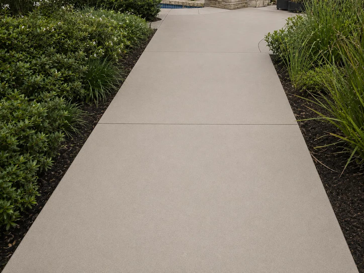 Pressure Washing before and after in Hidden Hills